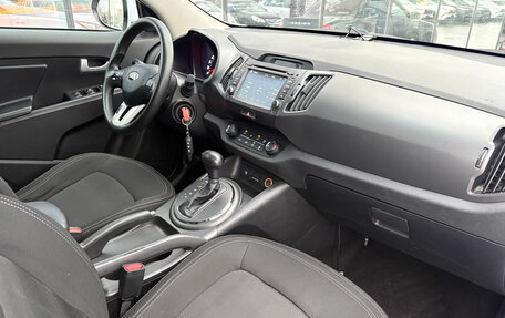 KIA Sportage III, 2013 год, 1 380 000 рублей, 8 фотография