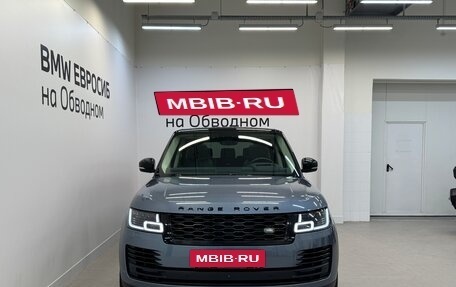 Land Rover Range Rover IV рестайлинг, 2018 год, 6 490 000 рублей, 3 фотография