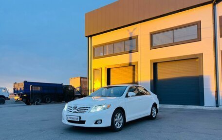 Toyota Camry, 2011 год, 1 509 000 рублей, 2 фотография