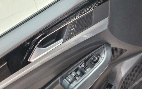 Volkswagen Passat B8 рестайлинг, 2025 год, 3 300 000 рублей, 13 фотография