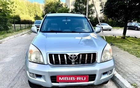 Toyota Land Cruiser Prado 120 рестайлинг, 2003 год, 2 250 000 рублей, 5 фотография