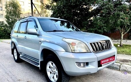 Toyota Land Cruiser Prado 120 рестайлинг, 2003 год, 2 250 000 рублей, 6 фотография