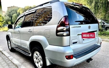 Toyota Land Cruiser Prado 120 рестайлинг, 2003 год, 2 250 000 рублей, 10 фотография