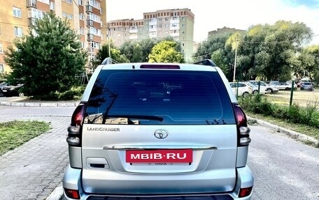 Toyota Land Cruiser Prado 120 рестайлинг, 2003 год, 2 250 000 рублей, 9 фотография