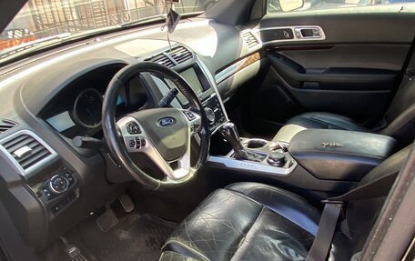 Ford Explorer VI, 2011 год, 1 150 000 рублей, 4 фотография