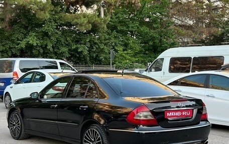 Mercedes-Benz E-Класс, 2007 год, 850 000 рублей, 5 фотография