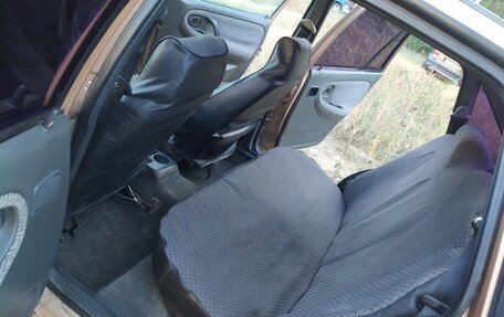 Daewoo Nexia I рестайлинг, 2003 год, 79 000 рублей, 6 фотография