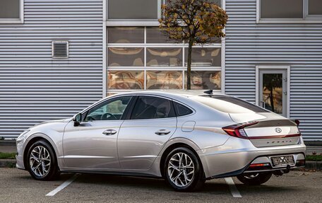 Hyundai Sonata VIII, 2021 год, 2 395 000 рублей, 4 фотография