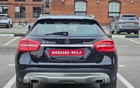 Mercedes-Benz GLA, 2014 год, 2 200 000 рублей, 14 фотография