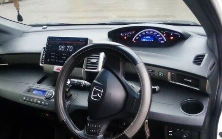 Honda Freed I, 2014 год, 1 100 000 рублей, 3 фотография