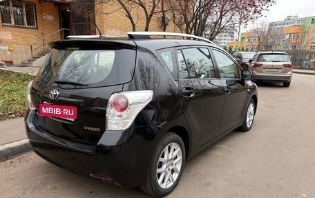 Toyota Verso I, 2011 год, 1 300 000 рублей, 5 фотография
