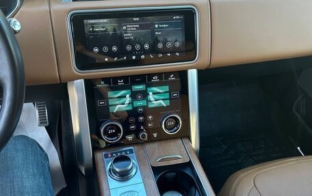 Land Rover Range Rover IV рестайлинг, 2019 год, 10 250 000 рублей, 2 фотография