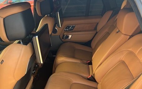 Land Rover Range Rover IV рестайлинг, 2019 год, 10 250 000 рублей, 4 фотография