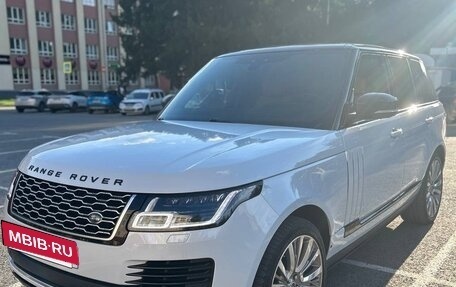 Land Rover Range Rover IV рестайлинг, 2019 год, 10 250 000 рублей, 16 фотография