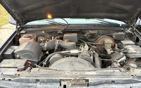 Chevrolet Suburban VIII, 1993 год, 1 500 000 рублей, 2 фотография