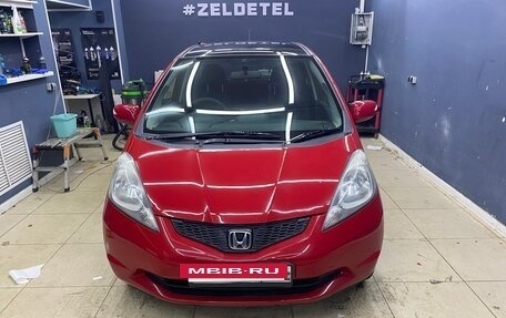 Honda Fit III, 2007 год, 800 000 рублей, 3 фотография