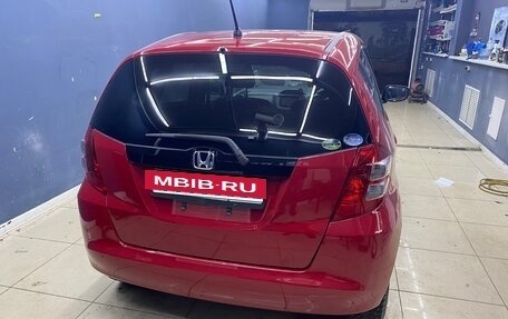 Honda Fit III, 2007 год, 800 000 рублей, 7 фотография
