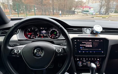 Volkswagen Passat B8 рестайлинг, 2018 год, 2 250 000 рублей, 17 фотография