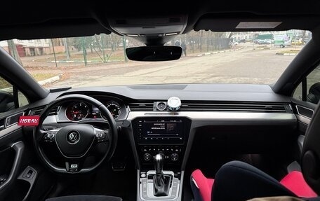 Volkswagen Passat B8 рестайлинг, 2018 год, 2 250 000 рублей, 27 фотография