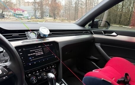 Volkswagen Passat B8 рестайлинг, 2018 год, 2 250 000 рублей, 19 фотография