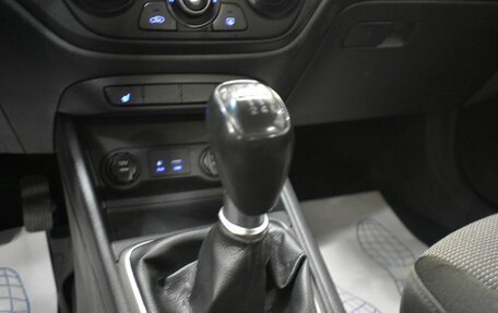 Hyundai Solaris II рестайлинг, 2017 год, 899 000 рублей, 12 фотография