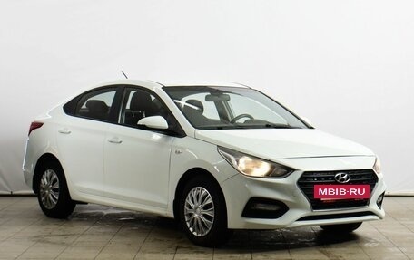 Hyundai Solaris II рестайлинг, 2017 год, 899 000 рублей, 3 фотография