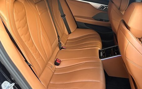 BMW 8 серия, 2021 год, 7 500 000 рублей, 15 фотография