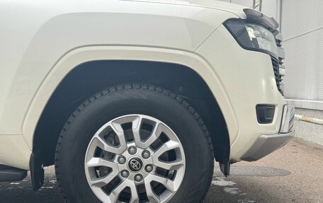 Toyota Land Cruiser, 2021 год, 9 100 000 рублей, 4 фотография