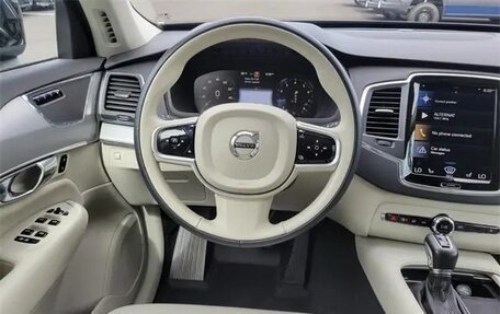 Volvo XC90 II рестайлинг, 2022 год, 4 540 000 рублей, 10 фотография