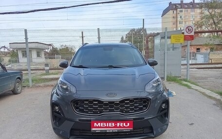 KIA Sportage IV рестайлинг, 2021 год, 2 180 000 рублей, 1 фотография