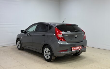 Hyundai Solaris II рестайлинг, 2015 год, 860 000 рублей, 6 фотография