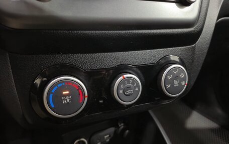 KIA Rio III рестайлинг, 2016 год, 990 000 рублей, 18 фотография