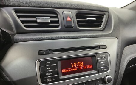 KIA Rio III рестайлинг, 2016 год, 990 000 рублей, 17 фотография