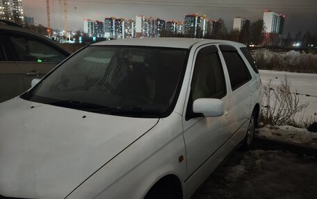 Toyota Vista V30, 1998 год, 540 000 рублей, 2 фотография