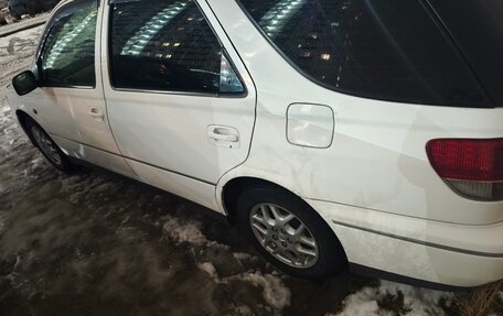 Toyota Vista V30, 1998 год, 540 000 рублей, 4 фотография