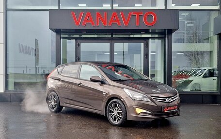 Hyundai Solaris II рестайлинг, 2014 год, 850 000 рублей, 2 фотография