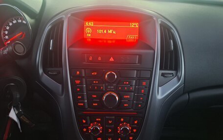 Opel Astra J, 2012 год, 870 000 рублей, 16 фотография