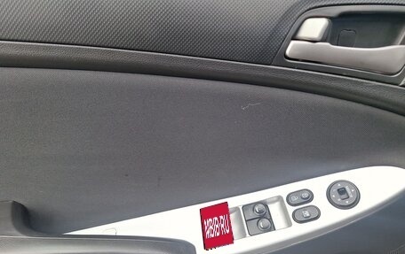 Hyundai Solaris II рестайлинг, 2014 год, 850 000 рублей, 13 фотография