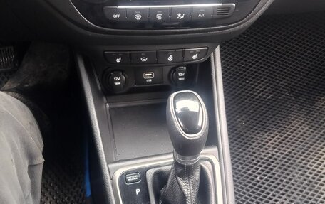 Hyundai Solaris II рестайлинг, 2019 год, 1 300 000 рублей, 14 фотография