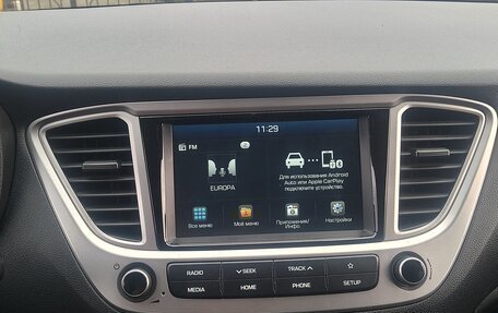 Hyundai Solaris II рестайлинг, 2019 год, 1 300 000 рублей, 15 фотография