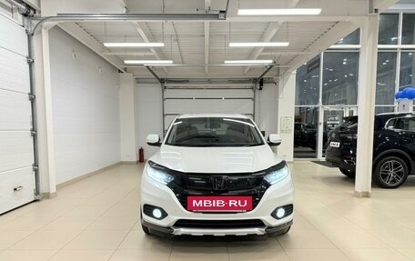 Honda Vezel, 2018 год, 1 999 000 рублей, 9 фотография