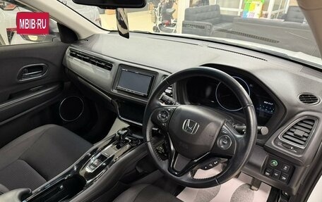 Honda Vezel, 2018 год, 1 999 000 рублей, 11 фотография