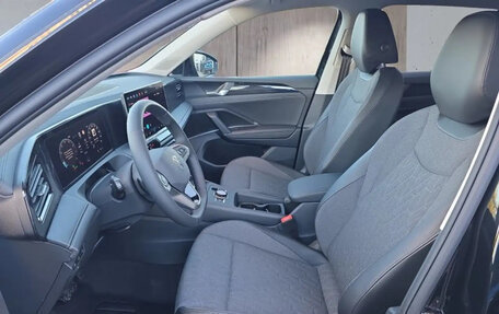 Volkswagen Tiguan, 2025 год, 5 000 000 рублей, 11 фотография