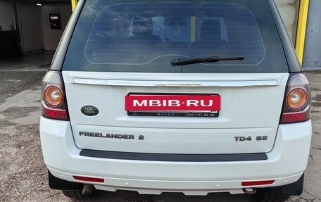 Land Rover Freelander II рестайлинг 2, 2014 год, 2 150 000 рублей, 2 фотография