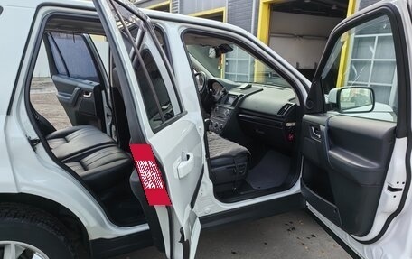 Land Rover Freelander II рестайлинг 2, 2014 год, 2 150 000 рублей, 6 фотография