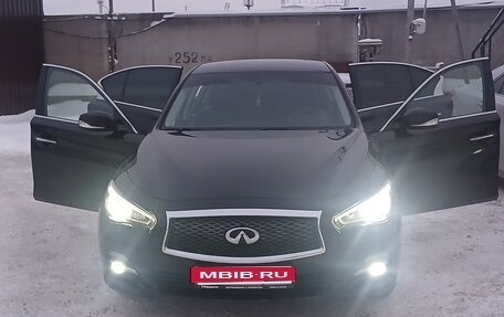 Infiniti Q50 I рестайлинг, 2014 год, 1 900 000 рублей, 1 фотография