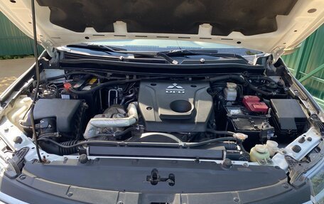 Mitsubishi Pajero Sport III рестайлинг, 2019 год, 2 900 000 рублей, 9 фотография