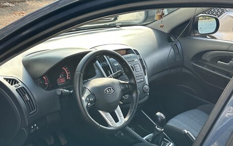 KIA cee'd I рестайлинг, 2011 год, 460 000 рублей, 10 фотография