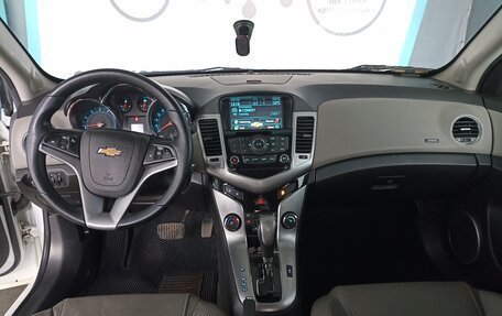 Chevrolet Cruze II, 2012 год, 790 000 рублей, 7 фотография