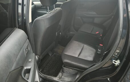 Mitsubishi Outlander III рестайлинг 3, 2012 год, 1 150 000 рублей, 9 фотография